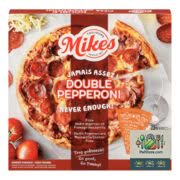 Pizza à croûte farcie au double pepperoni surgelée Mikes 820 g